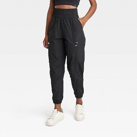 JoyLab Pants - NWT JoyLab High-Rise Cargo Black Nylon Joggers Size XL #1261